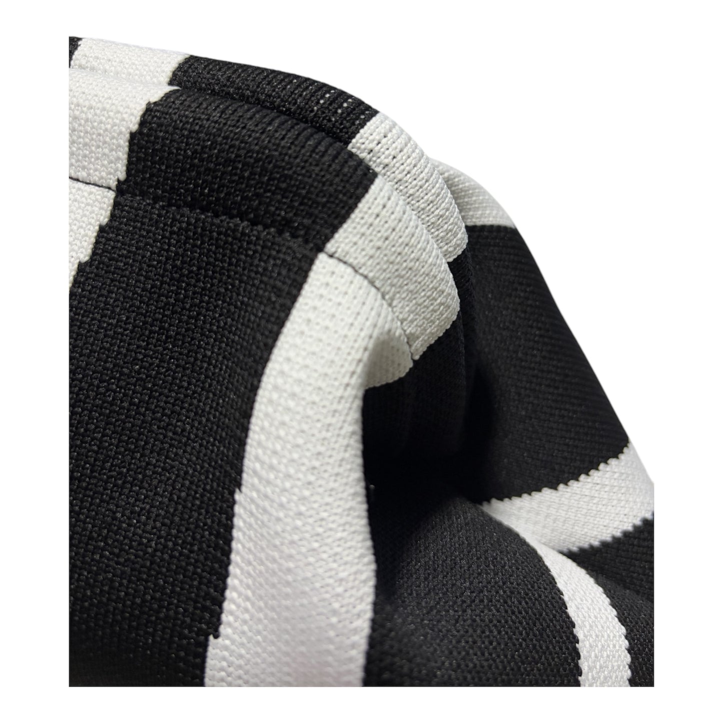 DUMPLING POUCH - DOODLE BLACK WHITE