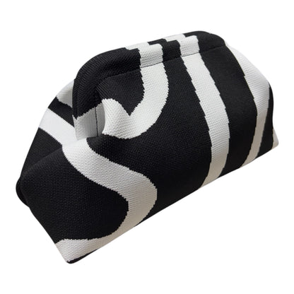 DUMPLING POUCH - DOODLE BLACK WHITE